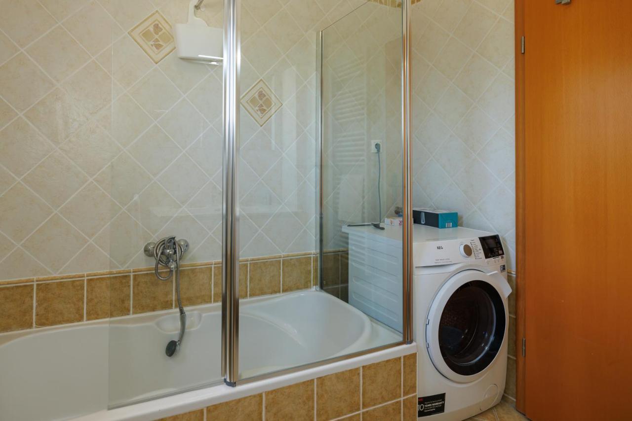 Apartman La Vista E' Bella Kornić Exteriér fotografie